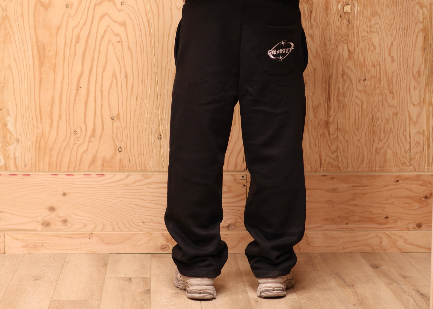 Gravity sweatpants
